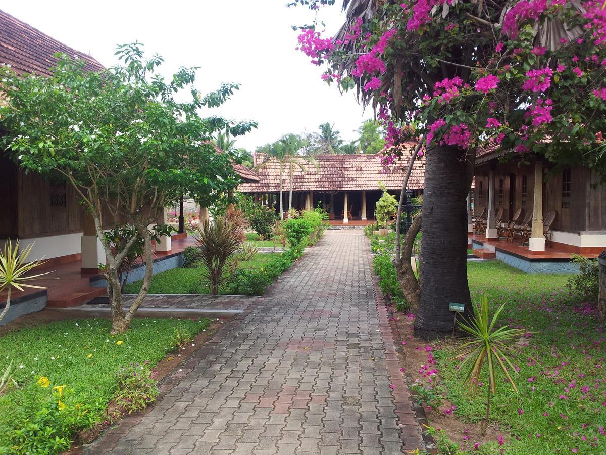 Isola Di Cocco Ayurvedic Beach Resort Poovar Ngoại thất bức ảnh